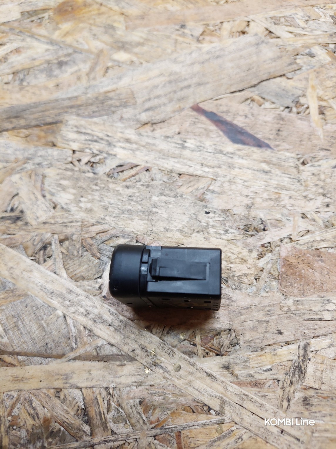 20250219_091142_copy_1144x1525