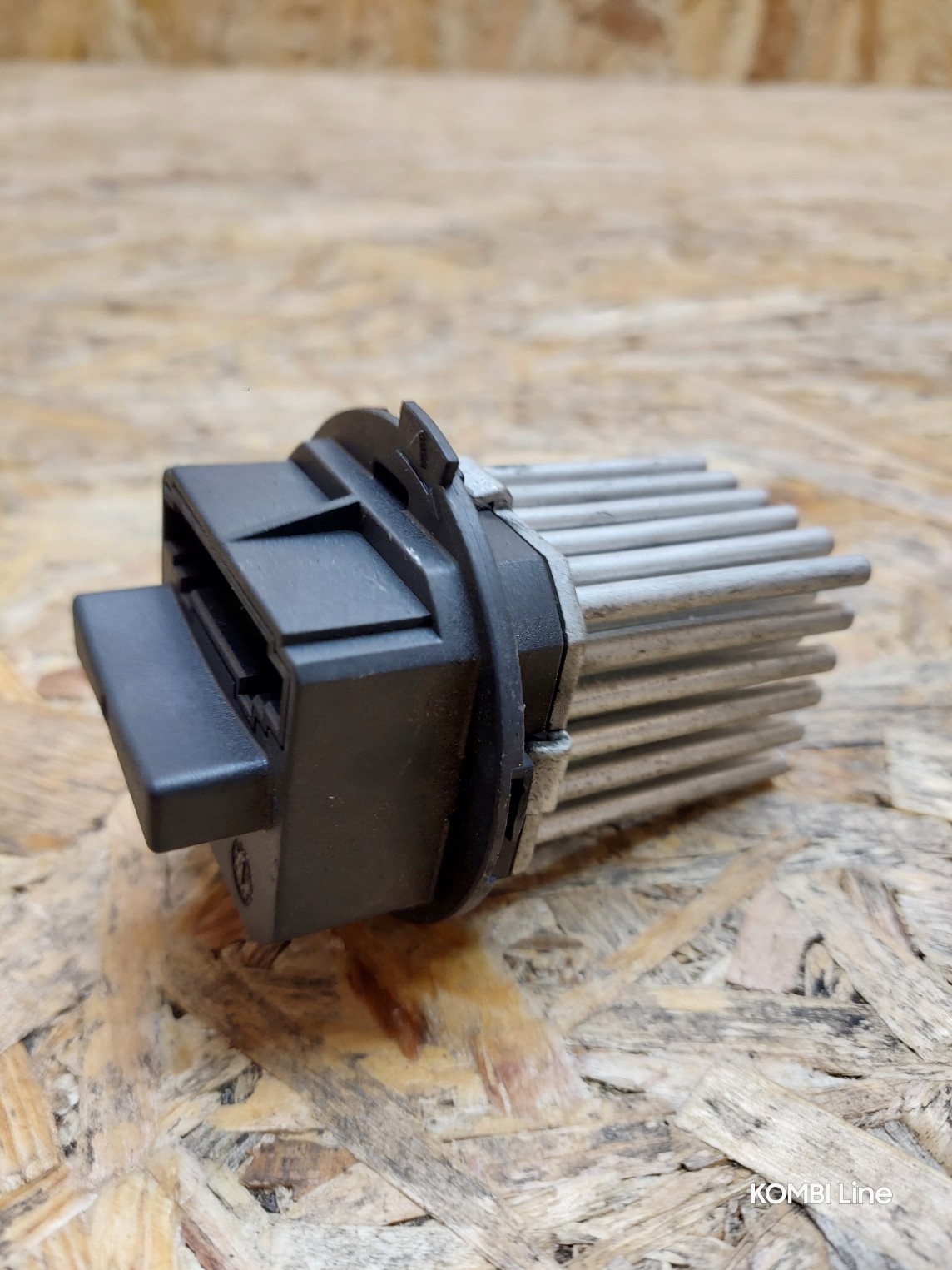 20250219_092206_copy_1144x1525