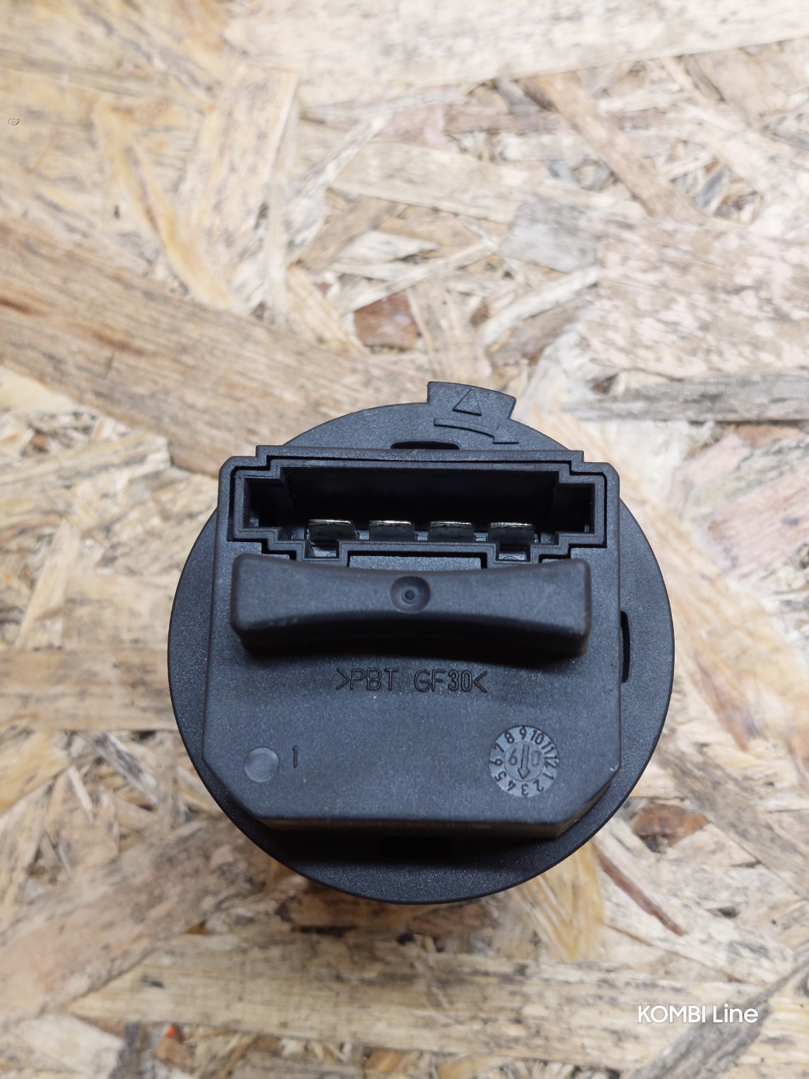 20250219_092423_copy_1144x1525