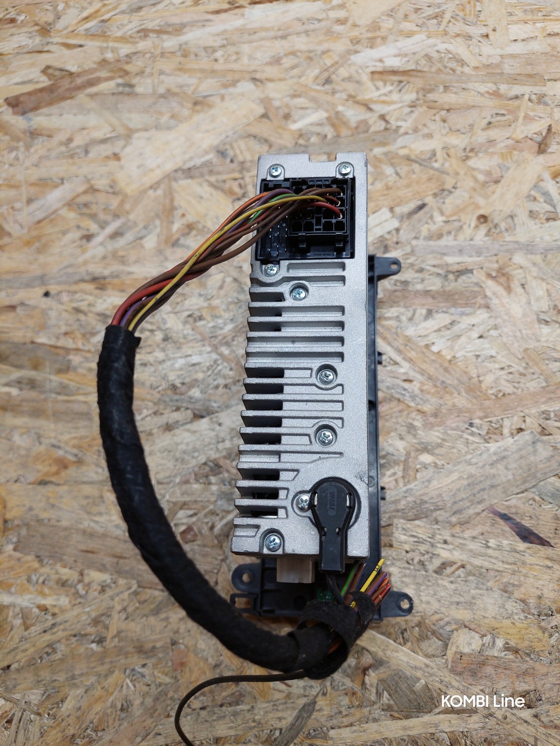 20250219_113420_copy_1144x1525