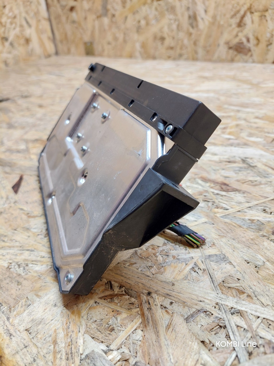 20250219_153727_copy_1144x1525