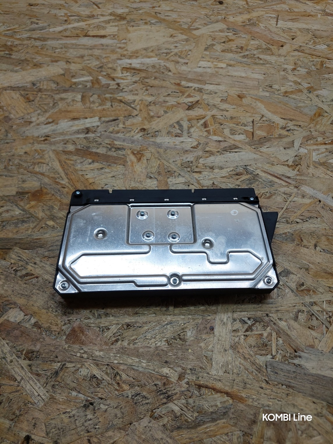 20250219_161804_copy_1144x1525