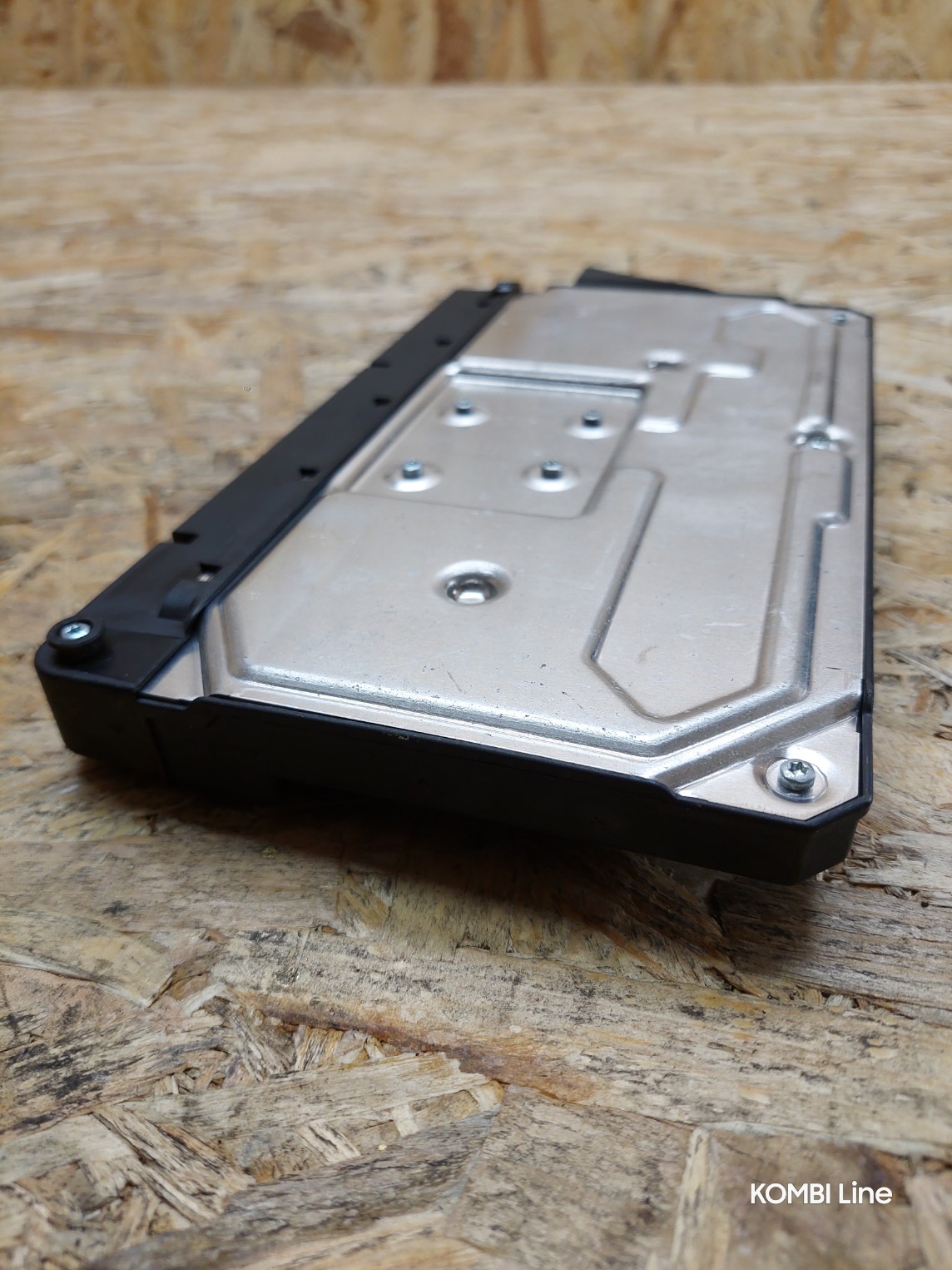 20250219_161832_copy_1144x1525