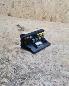 Elektronika elektrike SAM / A9065452601 / Sprinter / CS/196/911 / DIJELOVI